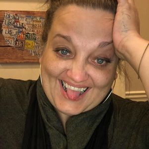 Meet your Posher, Sabra